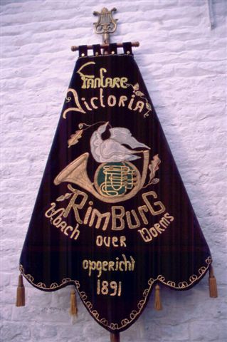 004 3e vlag vanaf 1976 